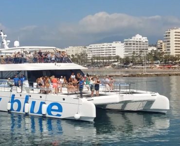 https://www.barcosyeventos.com/wp-content/uploads/2022/07/Catamaranes-a-Motor-FLY-BLUE-120-pax-Marbella.pdf