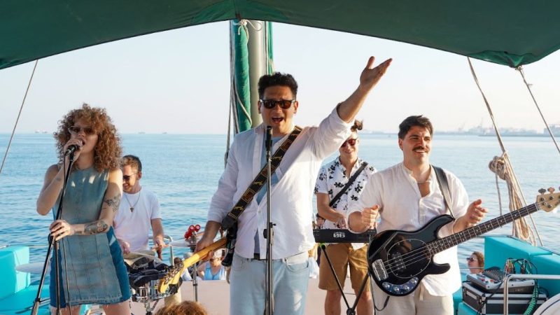 Eventos en barco y excursiones en catamarán en Barcelona, Palma de Mallorca, Ibiza, Málaga. Eventos para grupos de hasta 80 personas. Eventos de empresa y fiestas privadas, bodas y presentaciones.